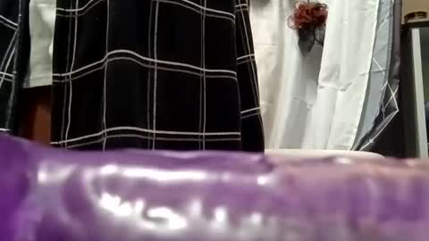 sexiiyellowboii87 online show from September 9, 2025, 6:46 am