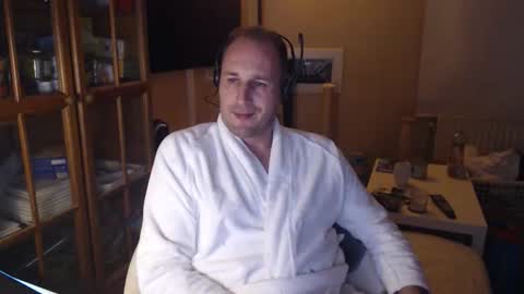 Sexlobo online show from February 18, 2026, 5:03 am