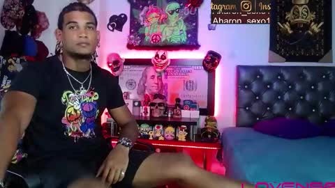 Snapshot of sexo_aharon chatting on February 2, 2026, 3:27 am Aharon ravelo online show from February 2, 2026, 3:27 am