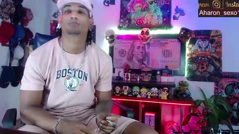Snapshot of sexo_aharon chatting on February 24, 2026, 5:49 am Aharon ravelo online show from February 24, 2026, 5:49 am