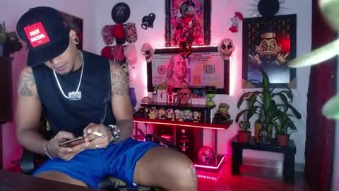 Snapshot of sexo_aharon chatting on June 9, 2026, 3:40 am Aharon ravelo online show from June 9, 2026, 3:40 am