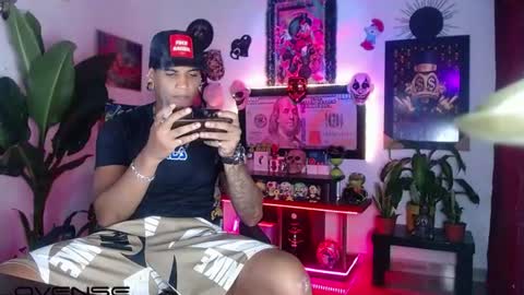 Snapshot of sexo_aharon chatting on June 19, 2026, 4:39 am Aharon ravelo online show from June 19, 2026, 4:39 am