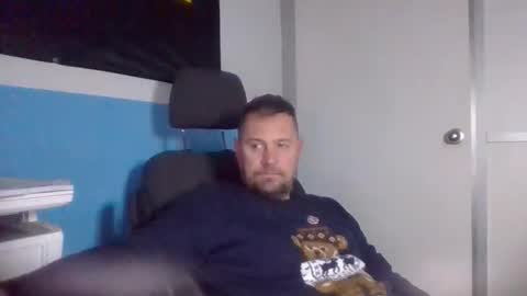 sexoatope79 online show from February 9, 2026, 8:35 pm