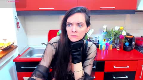 sexqueen1111 online show from February 3, 2025, 5:07 am