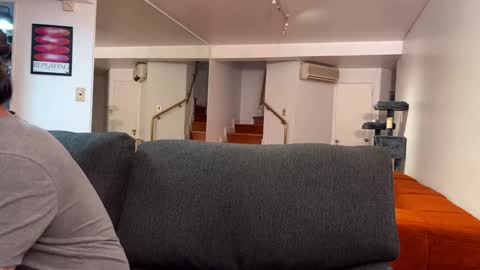 Andrea online show from November 8, 2025, 11:03 pm