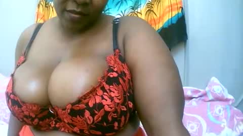 sexxi_ebony online show from February 8, 2026, 1:25 pm