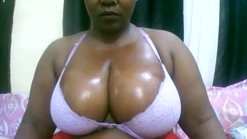 sexxi_ebony online show from May 31, 2026, 1:47 am