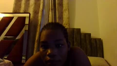 Snapshot of sexxy_beiby chatting on February 16, 2026, 3:35 am sexxy_beiby online show from February 16, 2026, 3:35 am