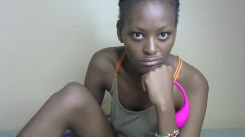 Snapshot of sexxy_bum23 chatting on February 8, 2025, 11:22 am sexxy bum online show from February 8, 2025, 11:22 am