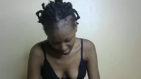 Snapshot of sexxy_bum23 chatting on February 11, 2025, 6:22 pm sexxy bum online show from February 11, 2025, 6:22 pm