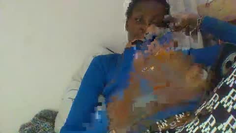 Snapshot of sexxy_bum23 chatting on October 26, 2025, 2:45 pm sexxy bum online show from October 26, 2025, 2:45 pm
