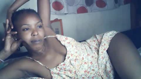 sexxy_curvy23 online show from January 15, 2026, 7:39 pm