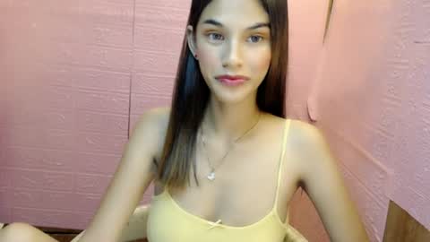 Snapshot of sexxy_dahlia chatting on June 24, 2026, 5:28 am Dahlia online show from June 24, 2026, 5:28 am