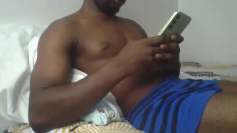 Snapshot of sexxybooty254 chatting on November 29, 2025, 12:57 am sexxybooty254 online show from November 29, 2025, 12:57 am