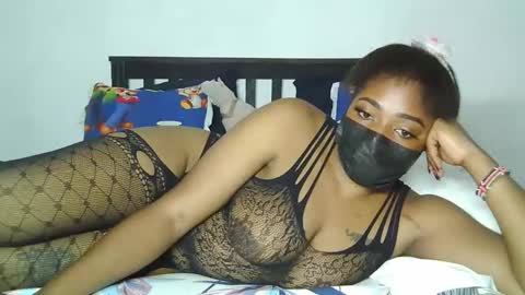 Snapshot of sexxybooty254 chatting on February 2, 2026, 4:55 am sexxybooty254 online show from February 2, 2026, 4:55 am