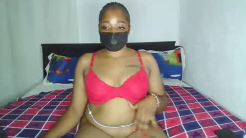 Snapshot of sexxybooty254 chatting on February 5, 2026, 2:16 am sexxybooty254 online show from February 5, 2026, 2:16 am