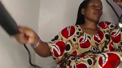 Snapshot of sexxywider_ebony chatting on May 3, 2026, 6:47 pm sexxywide ebony online show from May 3, 2026, 6:47 pm
