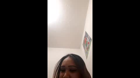 Snapshot of sexy182687 chatting on March 4, 2026, 5:02 am sexy182687 online show from March 4, 2026, 5:02 am