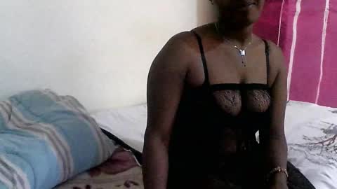 Snapshot of sexy_anayah chatting on March 25, 2026, 10:32 am sexy_anayah online show from March 25, 2026, 10:32 am
