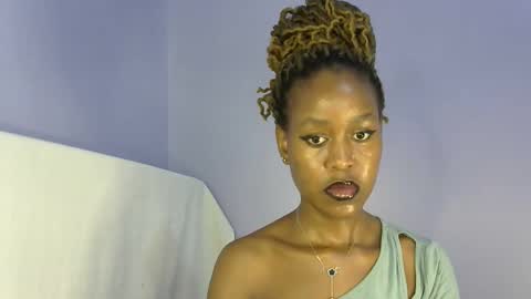 Snapshot of sexy_b7 chatting on September 30, 2025, 8:58 pm kiki online show from September 30, 2025, 8:58 pm