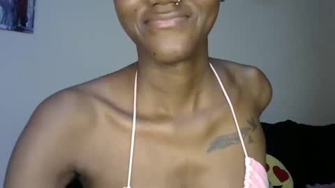 Snapshot of sexy_boobs23 chatting on December 21, 2024, 5:07 pm liya online show from December 21, 2024, 5:07 pm