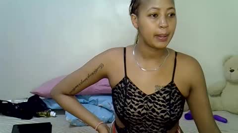 Snapshot of sexy_bubbie01 chatting on April 26, 2026, 4:54 am sexy_bubbie01 online show from April 26, 2026, 4:54 am
