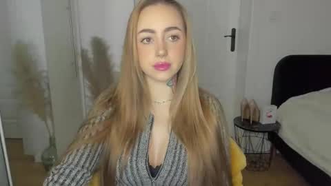 C o r a l i e online show from February 23, 2026, 7:28 am