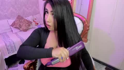 Snapshot of sexy_cristall chatting on March 4, 2025, 7:54 pm C R I S T A L online show from March 4, 2025, 7:54 pm