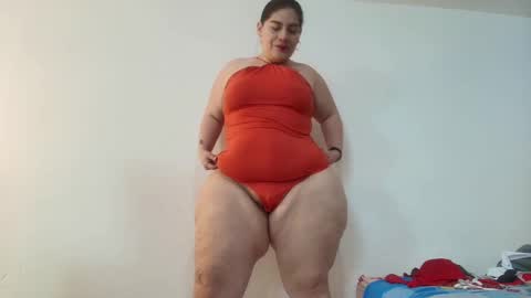 Snapshot of sexy_curvi chatting on December 23, 2024, 4:39 pm karla           instagram  online show from December 23, 2024, 4:39 pm