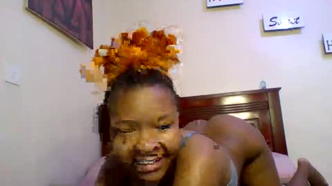 Snapshot of sexy_dianaa chatting on July 2, 2026, 9:37 am sexy_dianaa online show from July 2, 2026, 9:37 am