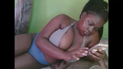 sexy_divana online show from February 6, 2025, 4:53 am