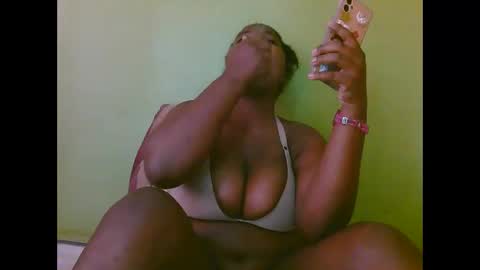 sexy_divana online show from February 19, 2025, 9:17 am