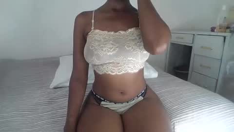 Ellahh online show from April 13, 2026, 9:59 am