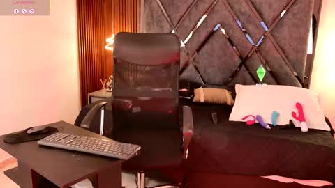 Dafne online show from February 28, 2026, 12:17 pm