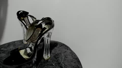 Snapshot of sexy_hot_milf_ chatting on July 11, 2026, 10:00 pm Dafne online show from July 11, 2026, 10:00 pm