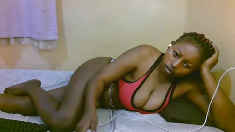 sexy_latasha online show from April 15, 2026, 7:58 pm