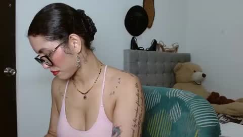 Snapshot of sexy_lia_latina chatting on July 1, 2026, 1:07 am Celeste online show from July 1, 2026, 1:07 am