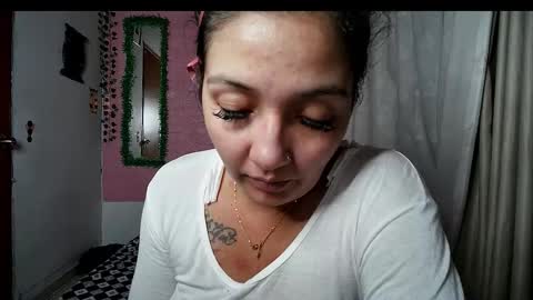 sexy lolas online show from September 27, 2025, 1:54 am