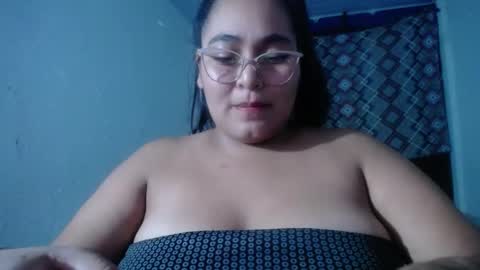 SIRENA LOVE online show from April 16, 2026, 5:19 am