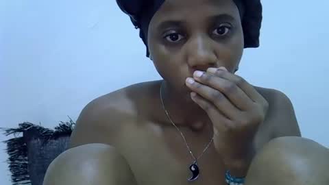 sexy_mayah64 online show from May 19, 2026, 2:18 am