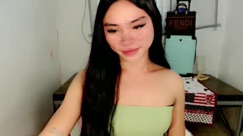 Snapshot of sexy_mikaxoxo chatting on February 10, 2025, 5:03 am mika online show from February 10, 2025, 5:03 am