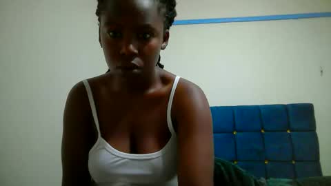 sexy_skyllah online show from February 4, 2026, 7:36 am