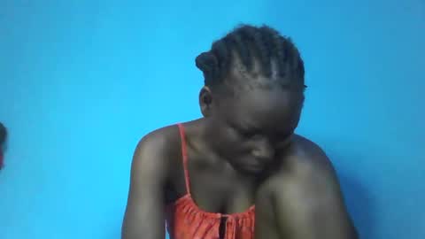 Snapshot of sexy_titz chatting on March 6, 2025, 7:03 am sexy_titz online show from March 6, 2025, 7:03 am