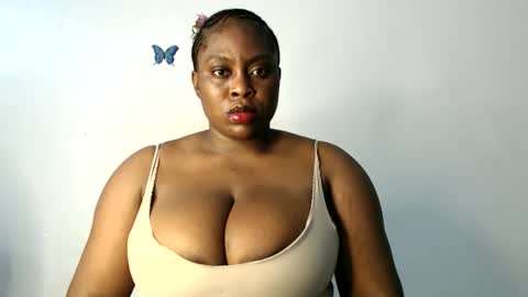 Luna online show from February 18, 2026, 7:10 pm