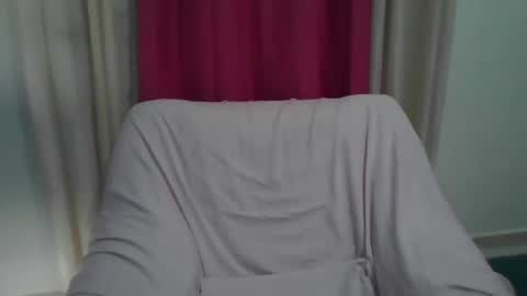 Snapshot of sexyalliekay chatting on January 18, 2025, 5:20 am Sexy GILF Allie Kay online show from January 18, 2025, 5:20 am