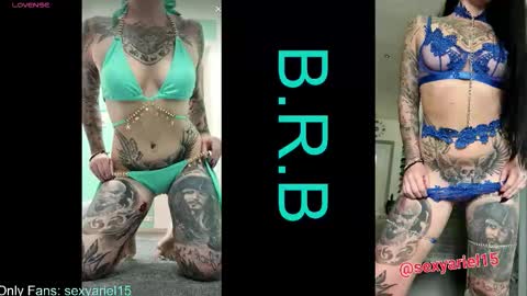 Snapshot of sexyariel15 chatting on December 19, 2025, 3:52 pm SexyAriel15 online show from December 19, 2025, 3:52 pm