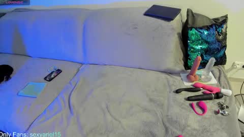 Snapshot of sexyariel15 chatting on March 3, 2026, 4:35 pm SexyAriel15 online show from March 3, 2026, 4:35 pm