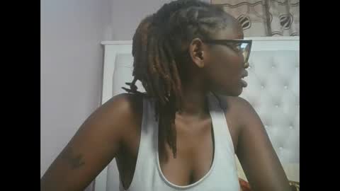 sexyary online show from May 19, 2026, 1:56 am