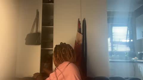 sexyasszeeee online show from March 1, 2026, 10:50 am