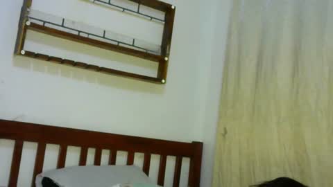 Snapshot of sexybaddie_ chatting on November 17, 2025, 12:27 am Lisa online show from November 17, 2025, 12:27 am